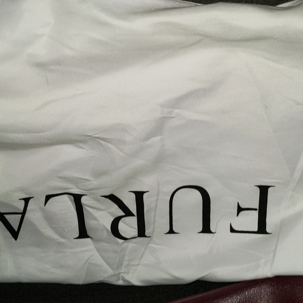 Handbag - Picture 4 of 5